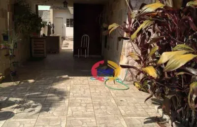 Casa para venda bem localizada em bairro de arujá!!!