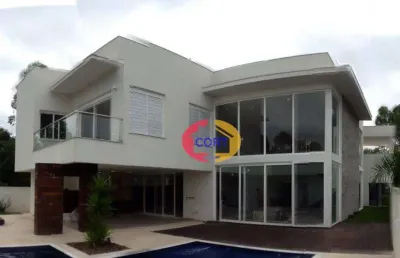Casa com arquitetura contemporânea à venda no condomínio arujá hill's!!!