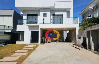 Casa à venda no condomínio real park com ótima localização em arujá!!!