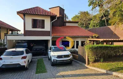 Casa de 220m² para locação no condomínio country club em arujá!!!