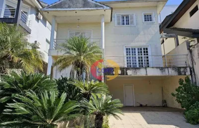 Casa à venda no condomínio arujazinho 5 em arujá!!!