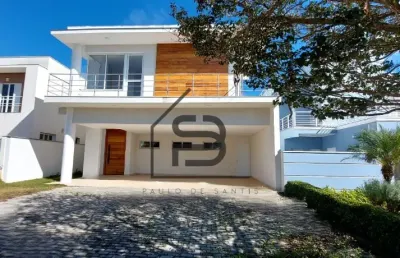 Sobrado à venda condomínio portal de bragança, 4 suítes sendo uma suíte com closet, piscina com deck em madeira 4 vagas de garagem, bragança paulista.