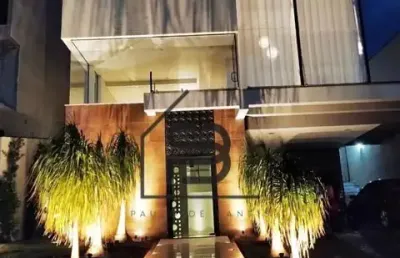 Casa sobrado à venda condomínio portal de bragança horizonte, 3 suítes, área gourmet com piscina, 4 vagas, bragança paulista.