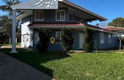 Casa com 3 quartos à venda na Rua Felix Mainardi, 66, Camobi, Santa Maria