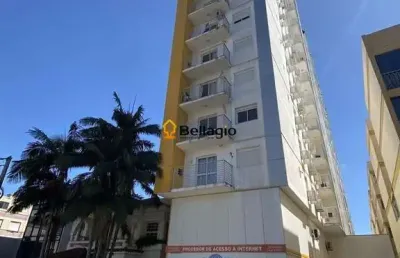 Apartamento de 1 dormitório, com garagem, sacada, mobiliado, centro, santa maria