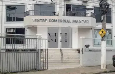 Sala à venda e ou locação, centro comercial manejo, resende, rj