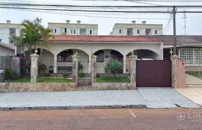 Casa com 3 quartos à venda na Avenida José Primor, Uvaranas, Ponta Grossa