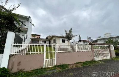 Casa com 4 quartos à venda na Antonio Zimmermman, Itacolomi, Balneário Piçarras