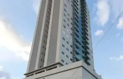 Apartamento com 3 quartos à venda na Rua Lauro Müller, Uvaranas, Ponta Grossa