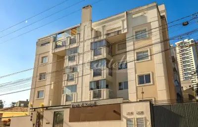 Cobertura duplex medindo 186,00 de área útil. localizada em bairro nobre da cidade