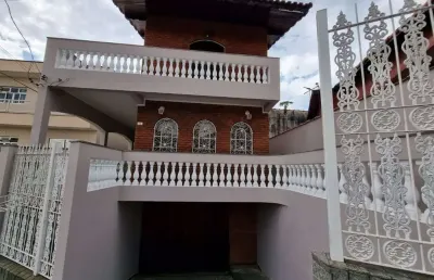 Casa com 3 quartos à venda na Rua Arthur Galhardo, 13, Jardim Anchieta, Mauá