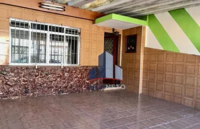 Casa com 2 quartos à venda na Travessa Paracambi, 88, Vila Arlete, Santo André