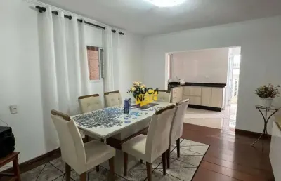 Casa com 3 quartos à venda na Rua Doutor Luís Camargo Aranha, 41, Jardim Aracy, Mauá