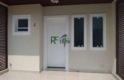 Sobrado 2 suítes pé na areia com piscina e churrasqueira - gaivota itanhaém