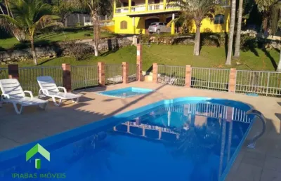 Venda de belíssima casa em ipiabas com 03 quartos e piscina