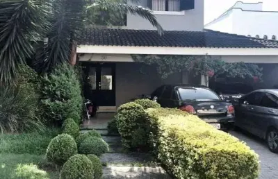 Casa ampla no alpha 3  -próxima a portaria - estuda permuta!