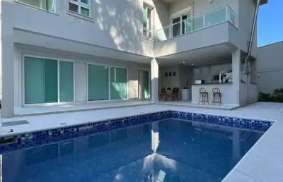Linda casa no genesis 01 - 4 suítes e excelente área de lazer!