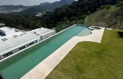 Casa maravilhosa com vista livre - tambore 10 - 1100m2 terreno - mobiliada!
