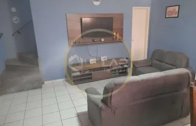 Casa com 3 quartos à venda na Vila Valença, São Vicente 