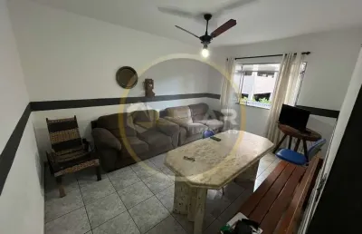 Apartamento de 2 dormitórios  com suite na ponta da praia