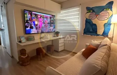 Apartamento de 1 dormitório reformado na ponta da praia