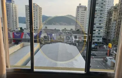 Apartamento com 2 dormitórios em predio com elevador,  2 garagens coletivas