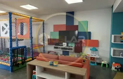 Cobertura duplex com 3 dorms sendo 3 suites, área de lazer