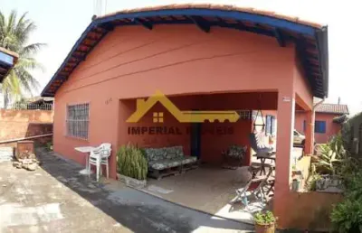 À venda - casa 5 dormitórios no indaiá - caraguatatuba/ sp