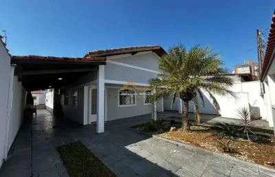 À venda i0195 - casa 4 dormitórios no jd britânia - caraguatatuba/sp