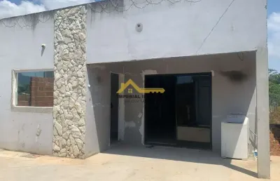 À venda - casa 3 dormitório no pegorelli em caraguatatuba/sp