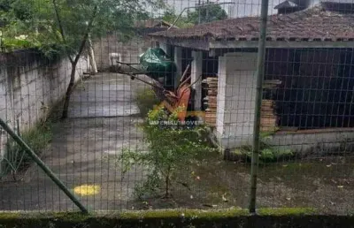À venda - casa 3 dormitórios na enseada - são sebastião/sp