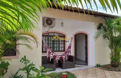À venda - casa 2 dormitórios na martim de sá - caraguatatuba/sp