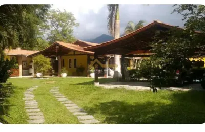 À venda - casa com edícula 4 dormitórios em massaguaçu - caraguatatuba/sp