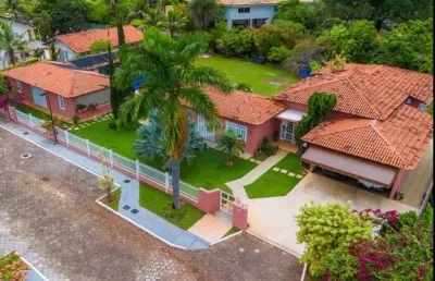 Linda casa no park way, 4 qtos e 3 sites, lazer completo para seu conforto