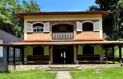 Casa em condomínio fechado para alugar na Rua Doutor Nilo Peçanha, 2, Conceição de Jacareí, Mangaratiba