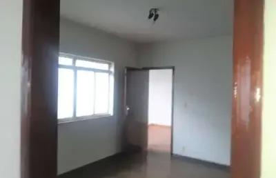 Casa com 3 quartos para alugar na travessa carlos gomes, setor central, anápolis, 120 m2 por r$ 1.900