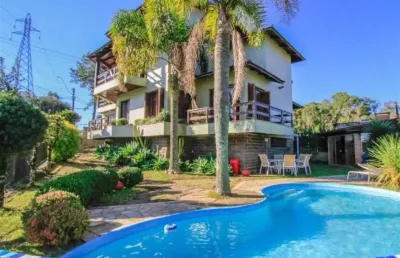 Casa com 4 quartos à venda na Colina Sorriso, Caxias do Sul 