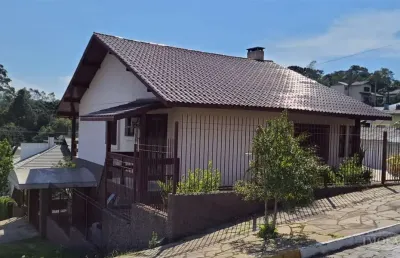 Casa com 3 quartos à venda no Primeiro de Maio, Farroupilha 
