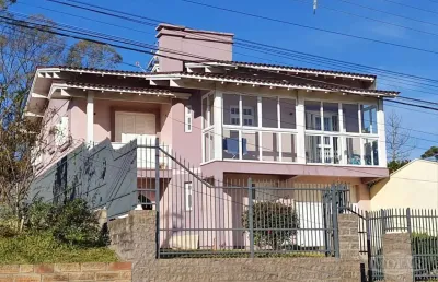 Casa com 5 quartos à venda no Monte Pasqual, Farroupilha 