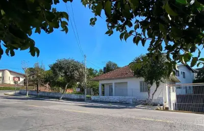 Casa com 3 quartos à venda no Centro, Farroupilha 