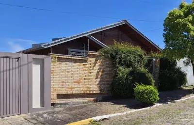Casa com 3 quartos à venda no São Luiz, Farroupilha 