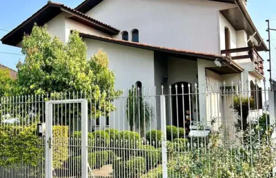 Casa com 4 quartos à venda no Rio Branco, Caxias do Sul 