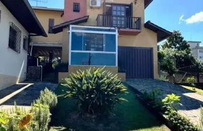 Casa com 4 quartos à venda no Planalto, Farroupilha 