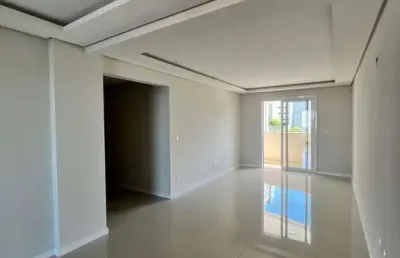 Apartamento com 3 quartos à venda no Exposição, Caxias do Sul 