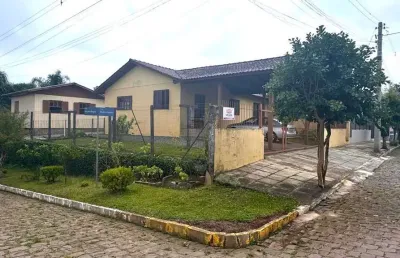 Casa com 3 quartos à venda no São Luiz, Farroupilha 