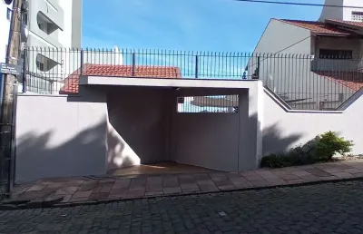 Terreno à venda no Universitário, Caxias do Sul 