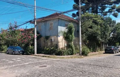 Casa com 3 quartos à venda no Pio X, Caxias do Sul 