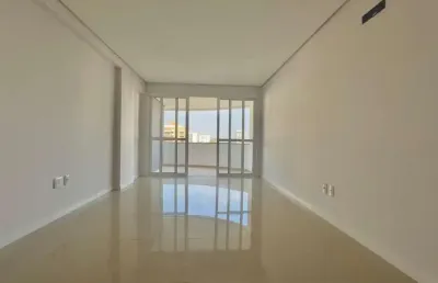 Apartamento com 3 quartos à venda no Panazzolo, Caxias do Sul 