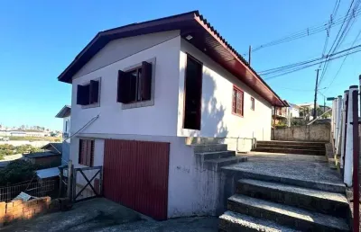 Casa com 3 quartos à venda no Industrial, Farroupilha 