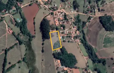 Área para chácara de 8.000 m² no bairro dos godoy em tuiuti/sp